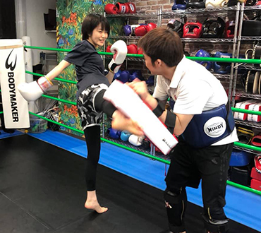 �L���O�W��_�L�b�N�{�N�V���O_home_01